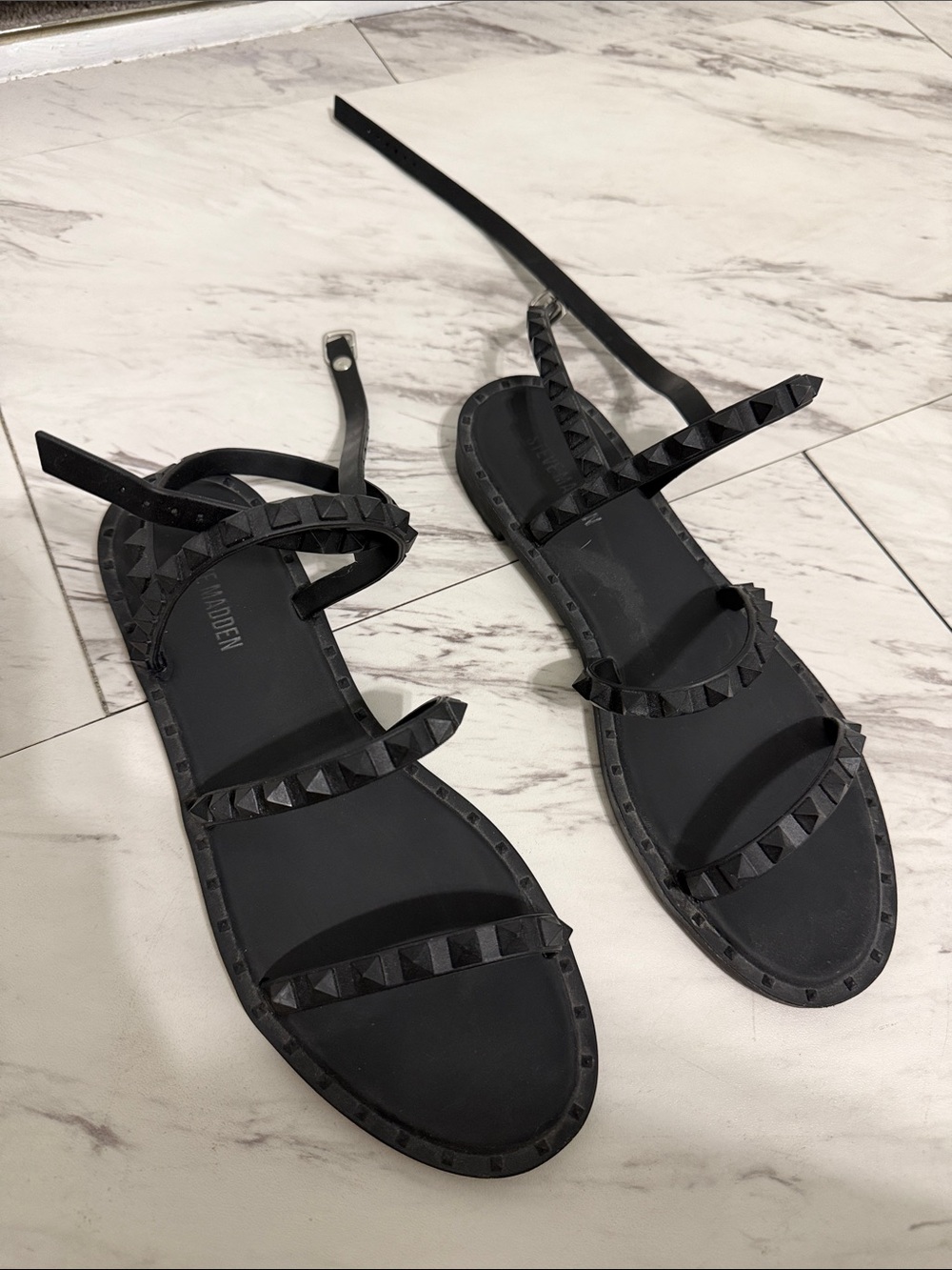 Steve Madden Black Pyramid-Stud Flat Strappy Sandals